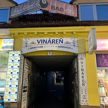 Bada Bing Plaza Apartment Bratislava Exterior photo